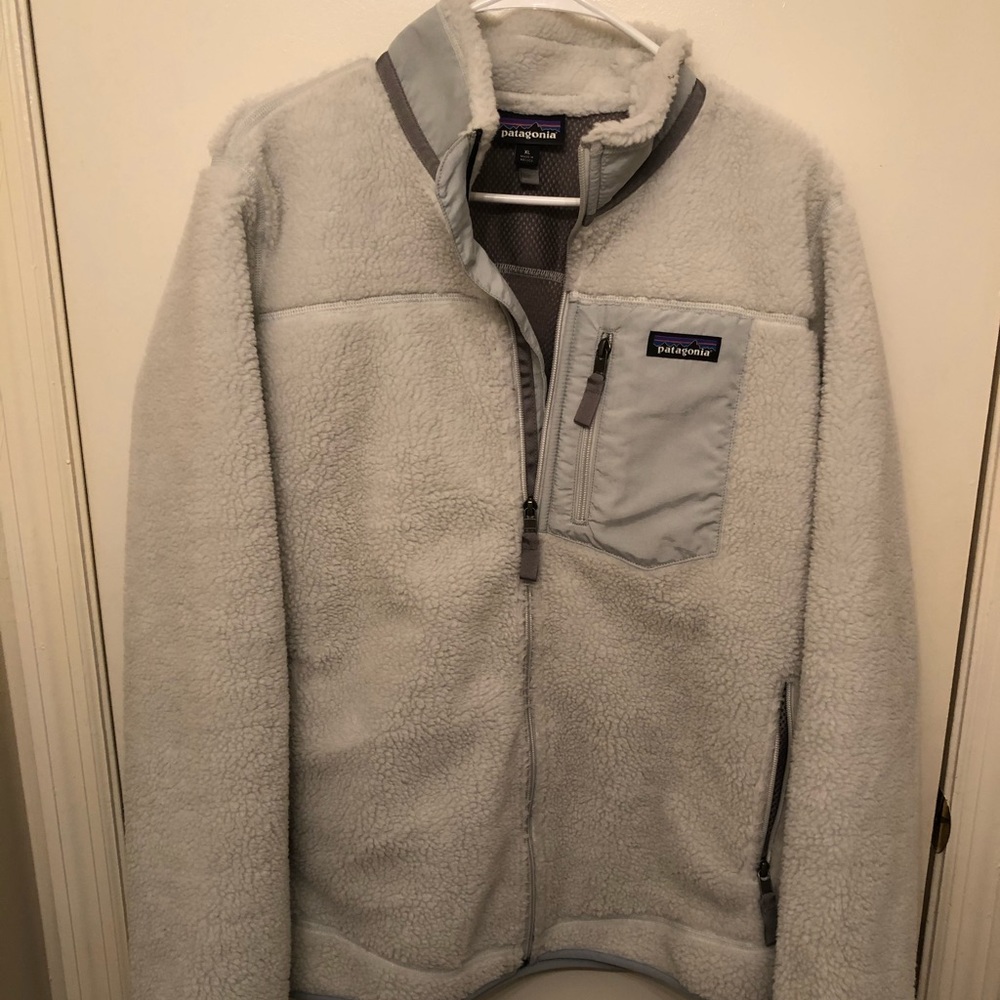 Patagonia Women’s Classic Retro-X Fleece Jacket